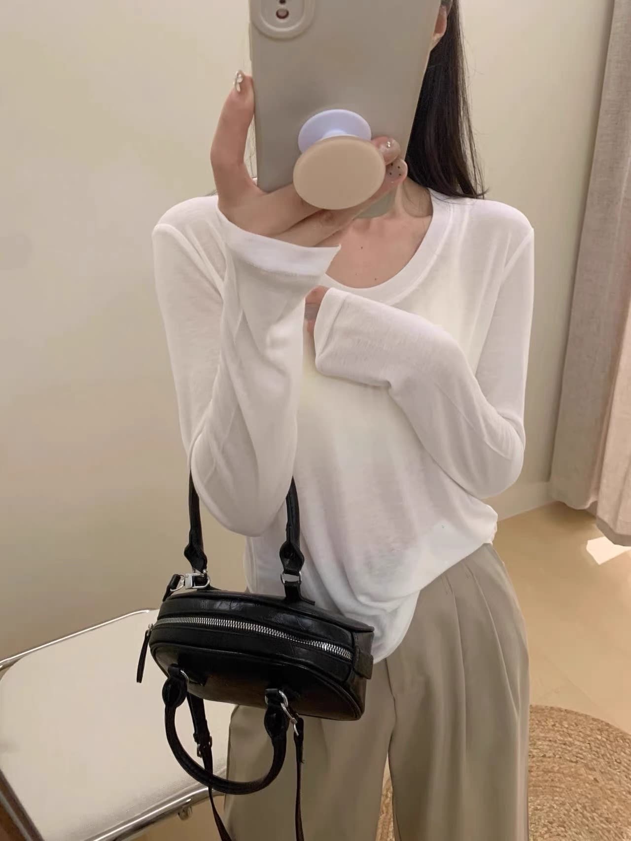 한 부서 다용도 자외선 차단 u 칼라 화이트 긴팔 티셔츠 여성 가을 긍정적 인 어깨 몸매 가꾸기 슬림해 보이는 인사이드 잡아라. 의류 기본 셔츠 여성 이미지 3