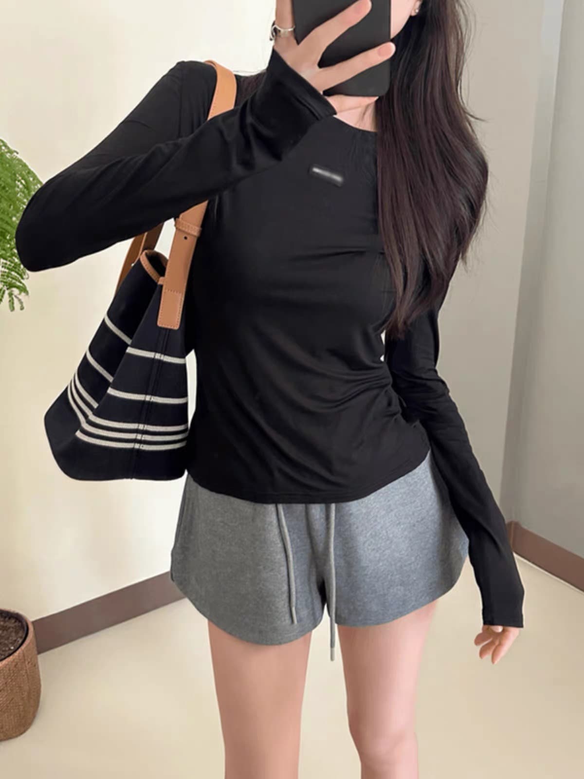 여름 얇은 스타일 긴팔 라운드 넥 긍정적 인 어깨 자외선 차단 가면 티셔츠 여성 한 부서 chic Chic 슬림해 보이는 기본 셔츠 맨위 상세 이미지 6