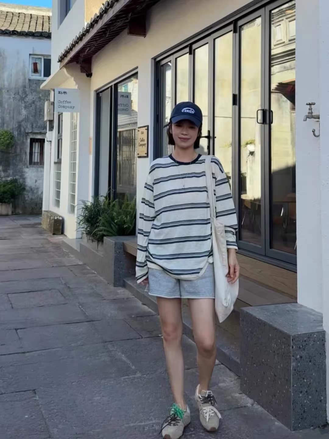 한 부서 레트로 배색 스트라이프 긴팔 티셔츠 여성 얇은 스타일 대나무 마디 면 루즈핏 느긋한 자외선 차단 라운드 넥 맨위 이른 가을 이미지 3