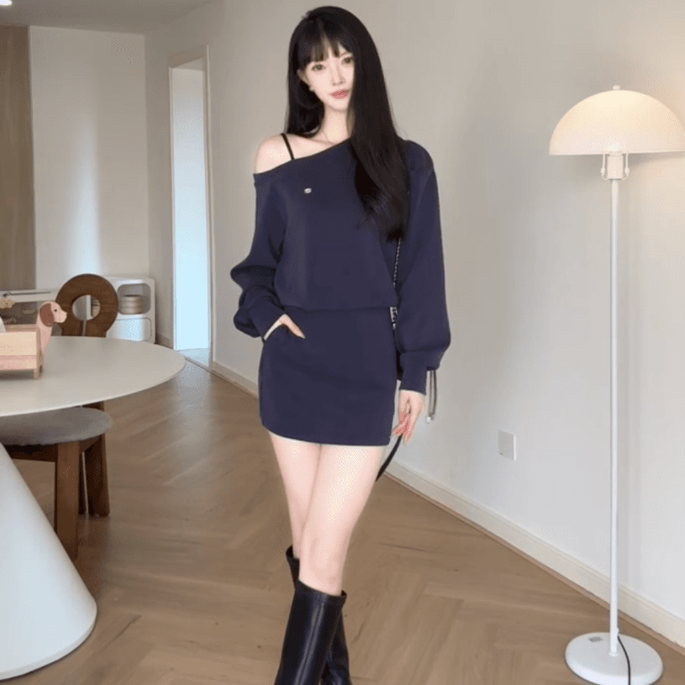 프랑스식 품격 오프숄더 루즈핏 타이트 스커트 여성 이른 가을 새로운 디자인 센스 허리 수축 슬림해 보이는 비스듬한 어깨 긴팔 드레스 이미지 3
