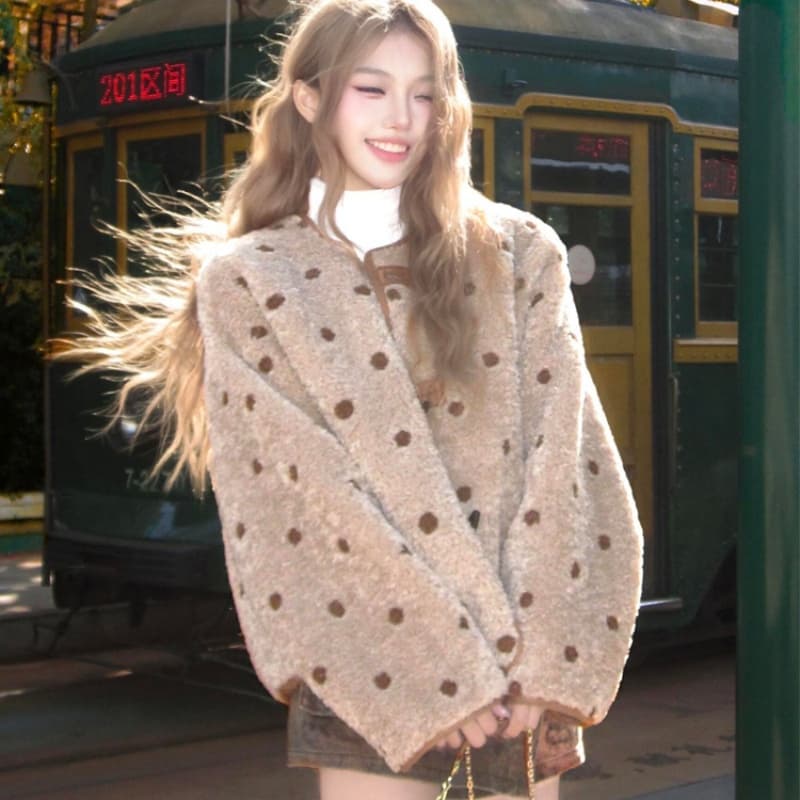 500 그램 양털 플리스 복합 스웨이드 수건 자수 법 하나 의류 둘 착용 스웨이드 양털 소뿔 버클 재킷