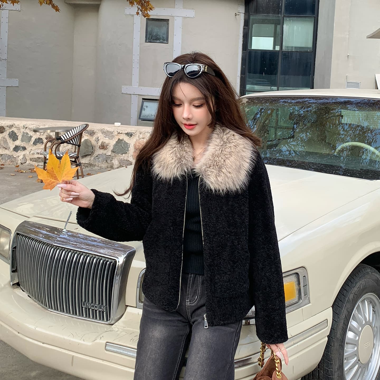 두꺼운 500 그램 양털 플리스 복합 스웨이드 큰 모피 칼라 하나 레트로 여성 가을 피모 하나 모방 양털 맨위