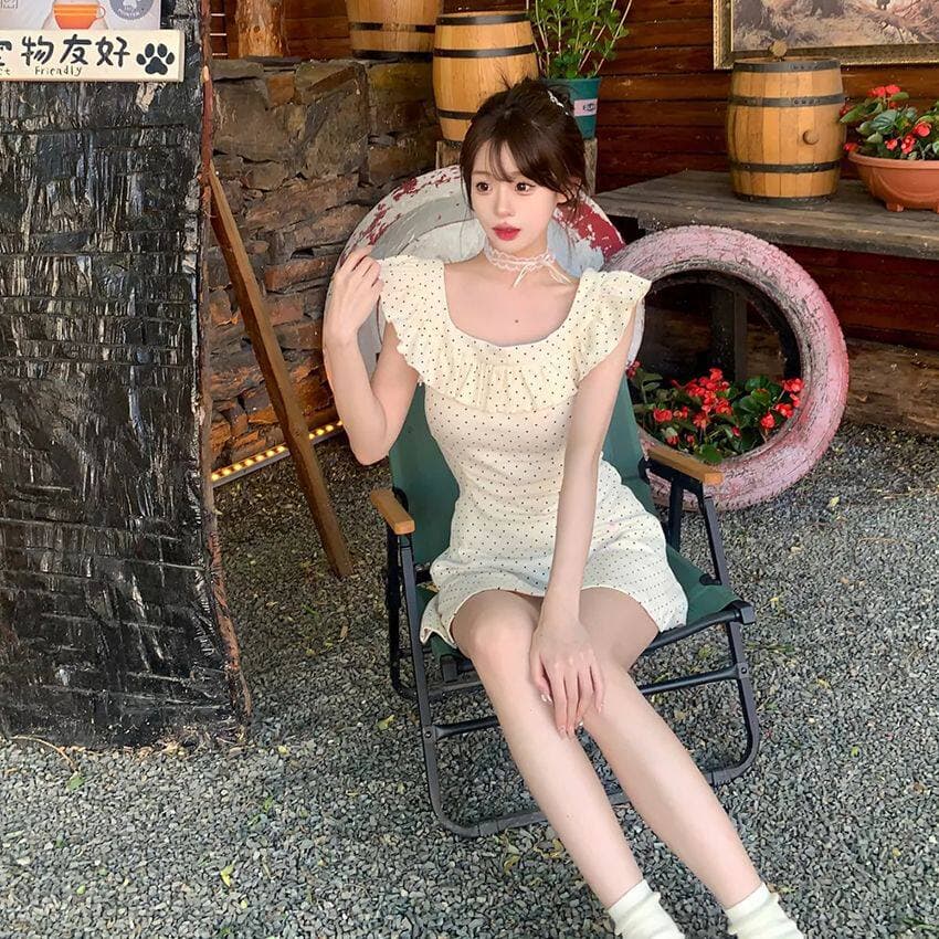 한 부서 새로운 작은 날다 소매 베이비 칼라 도트 무늬 드레스 여름 작은 키 배 모양 몸 프랑스식 치마 상세 이미지 3