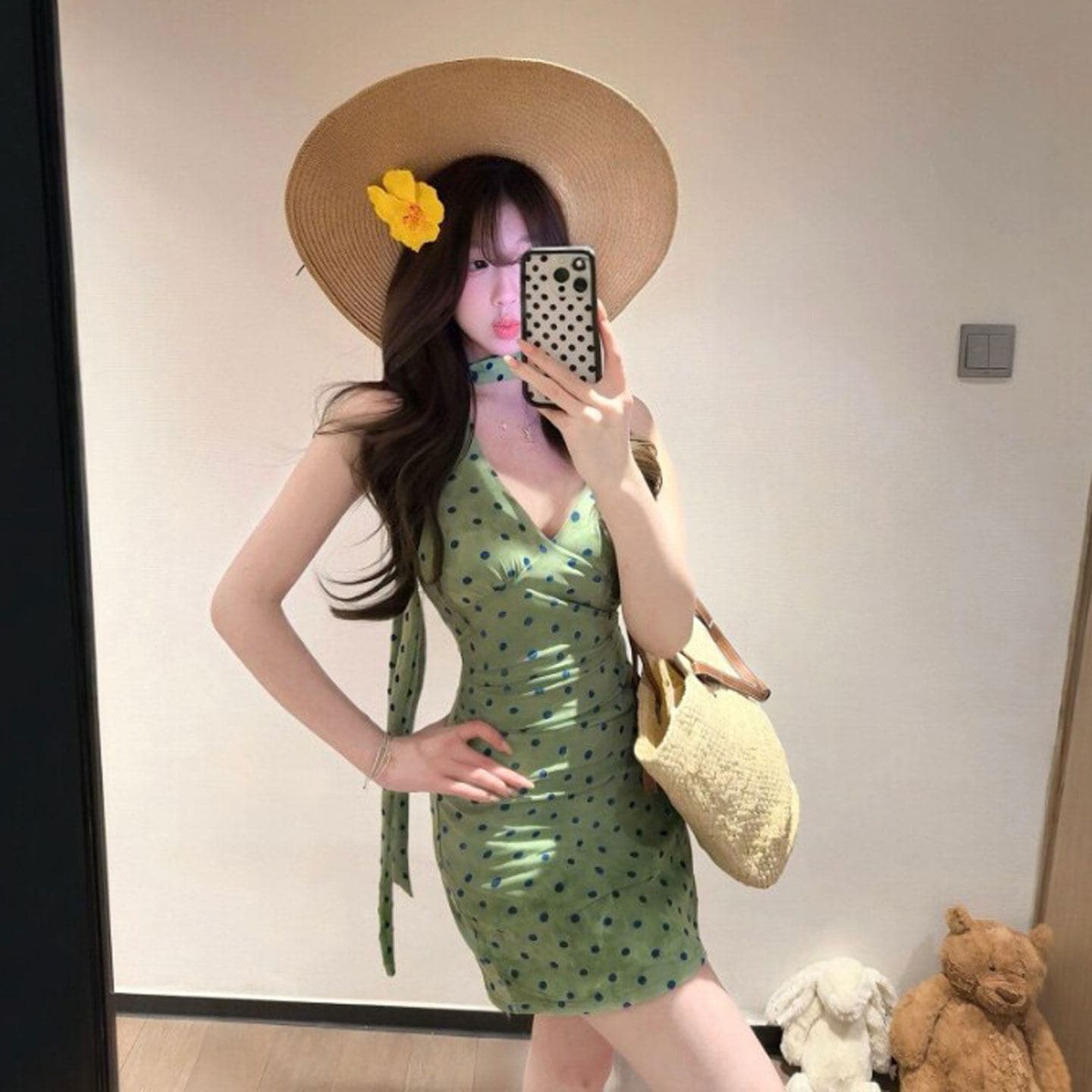 폴리 에스터 인터넷 원단 네리 녹색 V넥 도트 무늬 행침 목 여성 드레스 여름 프랑스식 허리 수축 품격 타이트 스커트 이미지 5