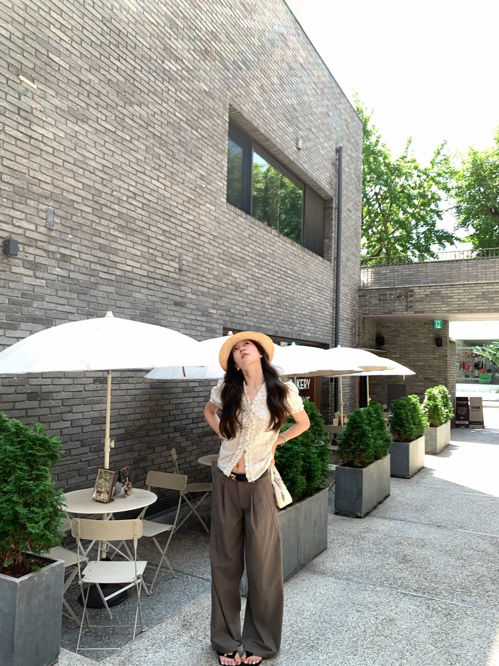 자카드 자수 원단 참나무 늑골 주름 프랑스식 꽃무늬 거품 소매 여성 셔츠 여름 v 칼라 작은 대중 맨위 상세 이미지 41