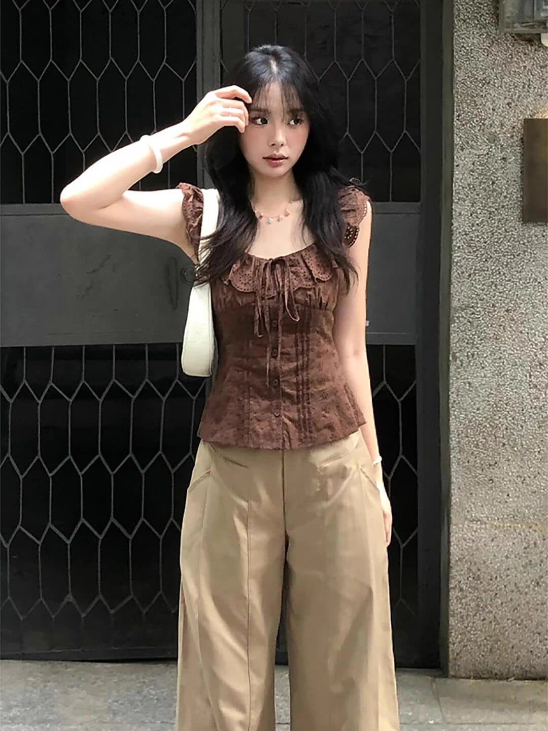 순면 자카드 원단 네리 명중 가져 가라. 분위기 센스 둘 색상 오프숄더 스트랩 자수 허리 수축 셔츠 이미지 3