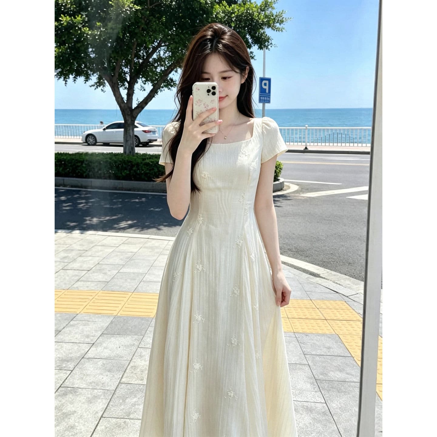 주간 실크 자수 원단 네리 프랑스식 차 휴식 살구 색상 광장 칼라 3 차원 꽃 허리 수축 레이스업 표지 넓적 다리 빅 플레어 스커트 이미지 4