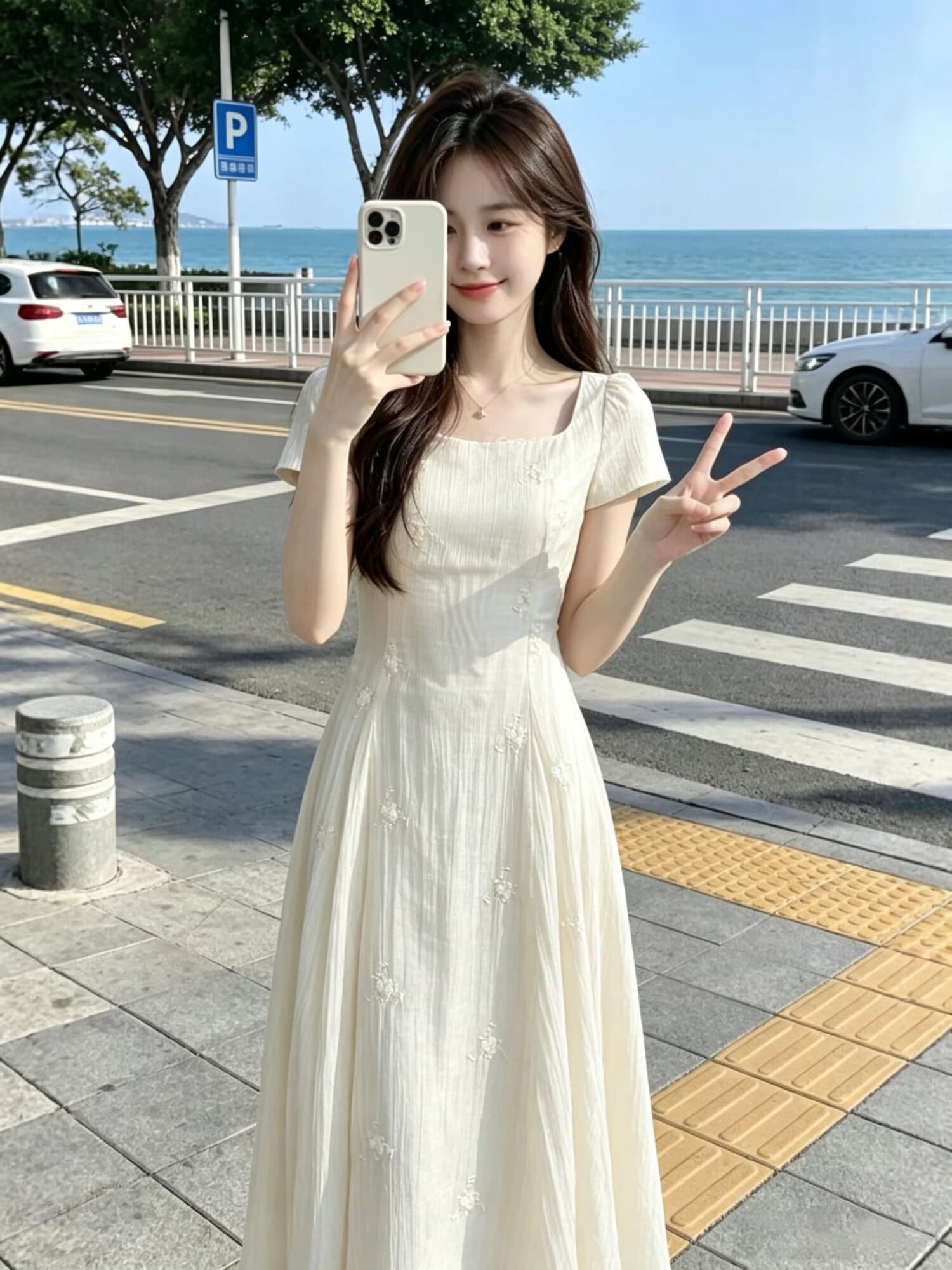 주간 실크 자수 원단 네리 프랑스식 차 휴식 살구 색상 광장 칼라 3 차원 꽃 허리 수축 레이스업 표지 넓적 다리 빅 플레어 스커트 상세 이미지 2