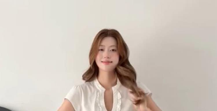 주간 실크 원단 스트랩 미니멀리즘 디자인 센스 화이트 셔츠 레이스 v 칼라 허리 수축 거품 소매 작은 셔츠 상세 이미지 6