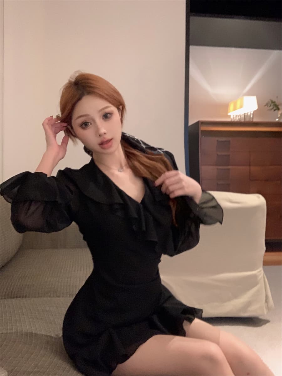 캐치 부서 데이트 치마 순수한 욕망 V넥 나팔 소매 검정색 드레스 작은 키 허리 수축 프릴 치마 이른 봄 새로운 상세 이미지 6