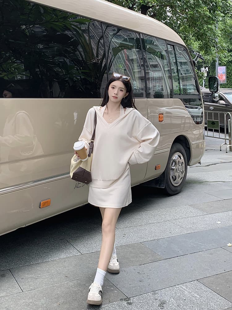 사람들 면 빈 가스 층 참나무 늑골 둘 색상 선택 사항 캐주얼 투피스 세트 v 칼라 행침 목 후드티 반신 스커트 상세 이미지 5