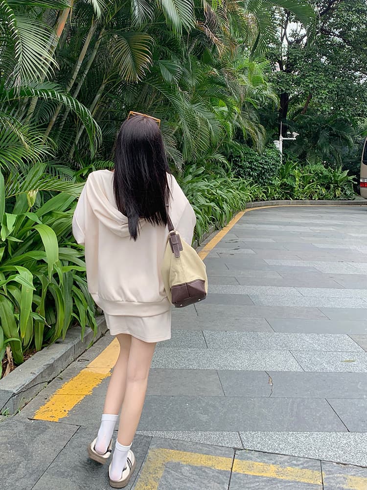 사람들 면 빈 가스 층 참나무 늑골 둘 색상 선택 사항 캐주얼 투피스 세트 v 칼라 행침 목 후드티 반신 스커트 상세 이미지 16
