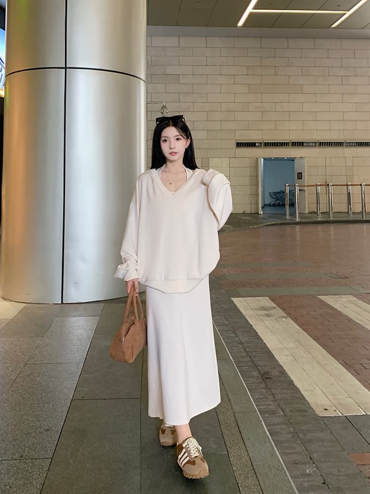 사람들 면 빈 가스 층 참나무 늑골 둘 색상 선택 사항 캐주얼 투피스 세트 v 칼라 행침 목 후드티 반신 스커트 상세 이미지 24