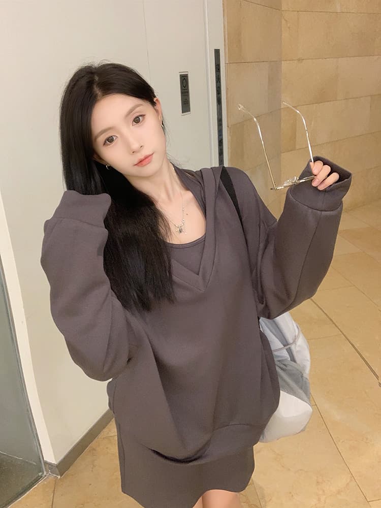사람들 면 빈 가스 층 참나무 늑골 둘 색상 선택 사항 캐주얼 투피스 세트 v 칼라 행침 목 후드티 반신 스커트 상세 이미지 49