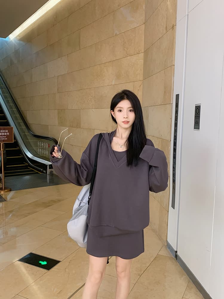 사람들 면 빈 가스 층 참나무 늑골 둘 색상 선택 사항 캐주얼 투피스 세트 v 칼라 행침 목 후드티 반신 스커트 상세 이미지 50