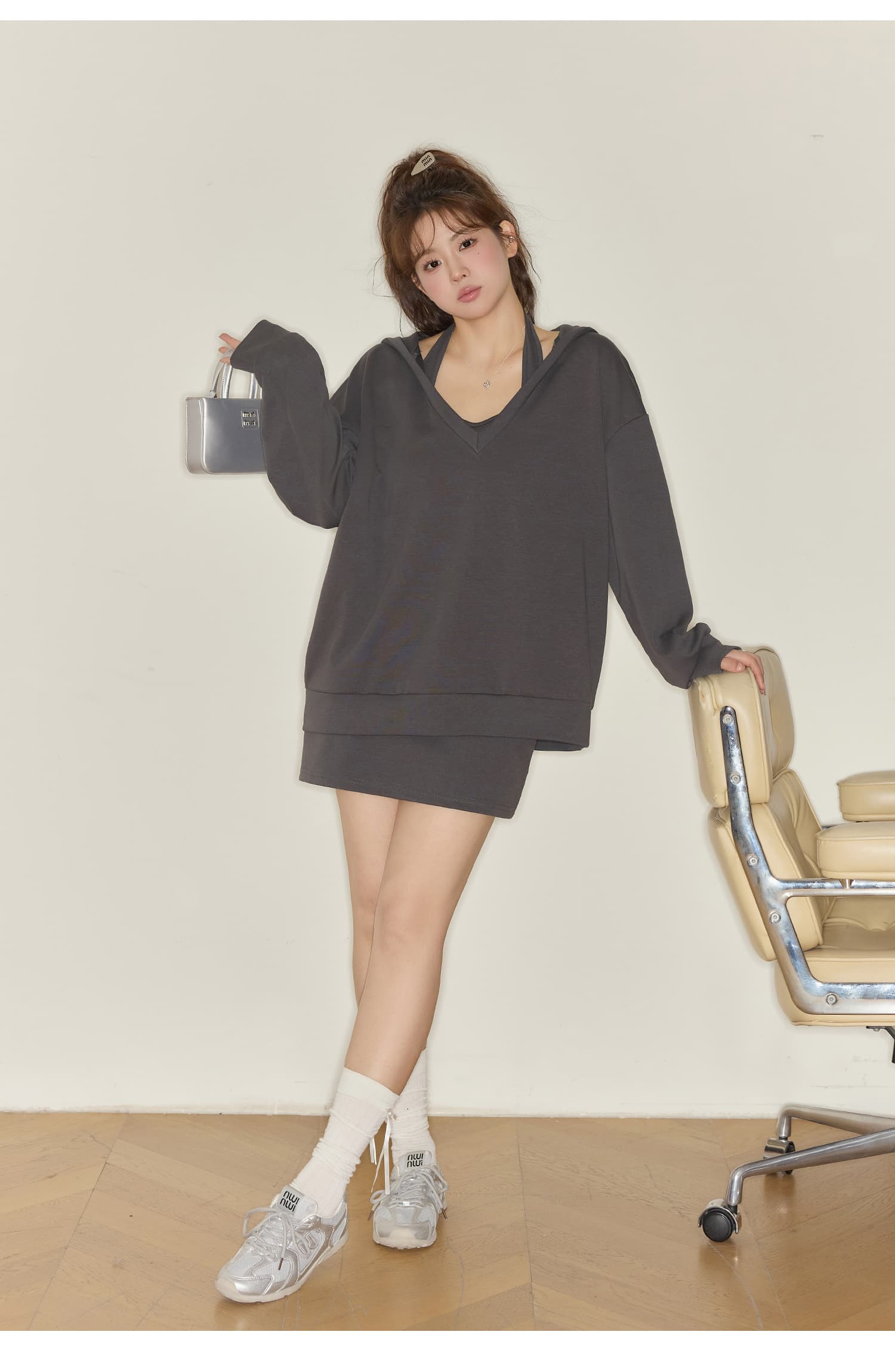 220 그램 사람들 면 빈 가스 층 참나무 늑골 여행 느긋한 세트 여성 후드 비틀림 맨위 타이트 스커트 반신 스커트 상세 이미지 6