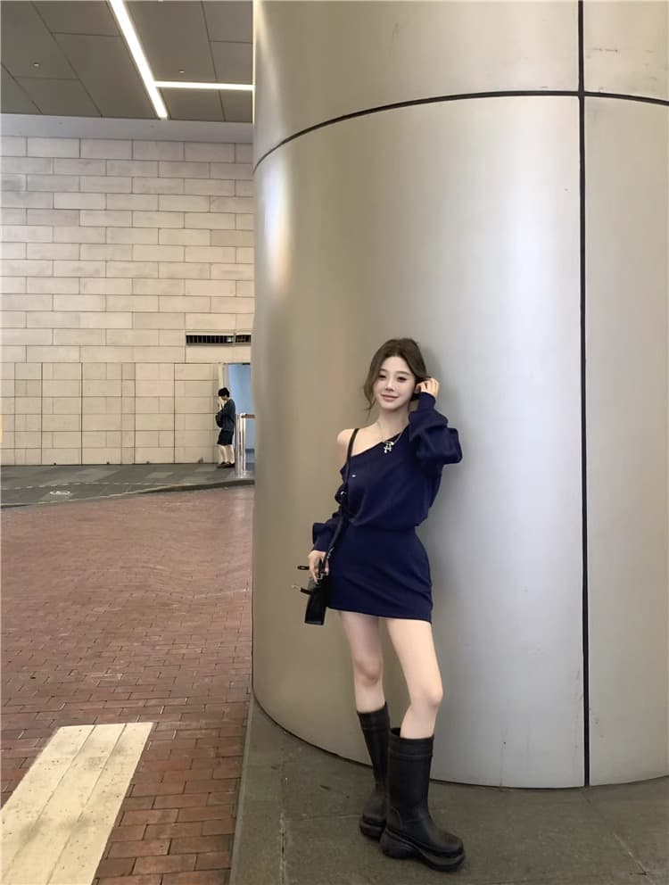 오프숄더 루즈핏 슬림해 보이는 후드티 드레스 아이들 프랑스식 품격 캐주얼 디자인 센스 비스듬한 어깨 긴팔 미니 스커트 상세 이미지 8