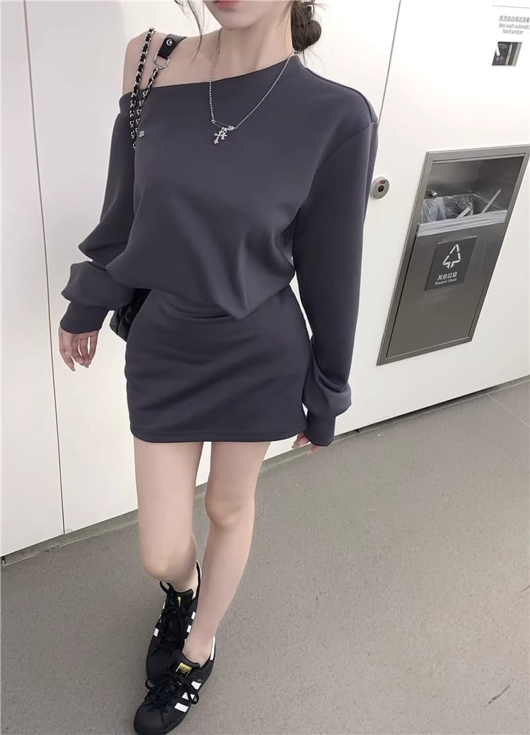 오프숄더 루즈핏 슬림해 보이는 후드티 드레스 아이들 프랑스식 품격 캐주얼 디자인 센스 비스듬한 어깨 긴팔 미니 스커트 상세 이미지 24