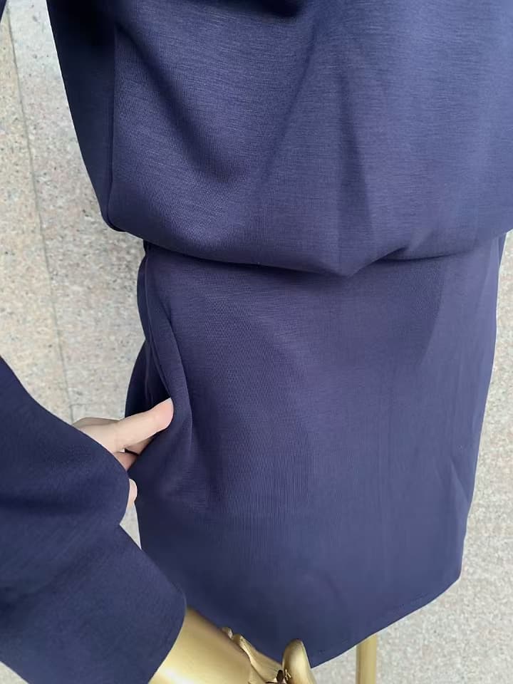 원본 카메라 실사 오프숄더 후드티 드레스 프랑스식 루즈핏 슬림해 보이는 품격 디자인 센스 비스듬한 어깨 긴팔 치마 상세 이미지 9