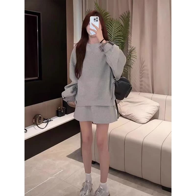 패션 품격 캐주얼 착용 가져 가라. 후드티 세트 드레스 회색 라운드 넥 후드티 삽입 포켓 운동 바람 미니 스커트 투피스 세트 이미지 3