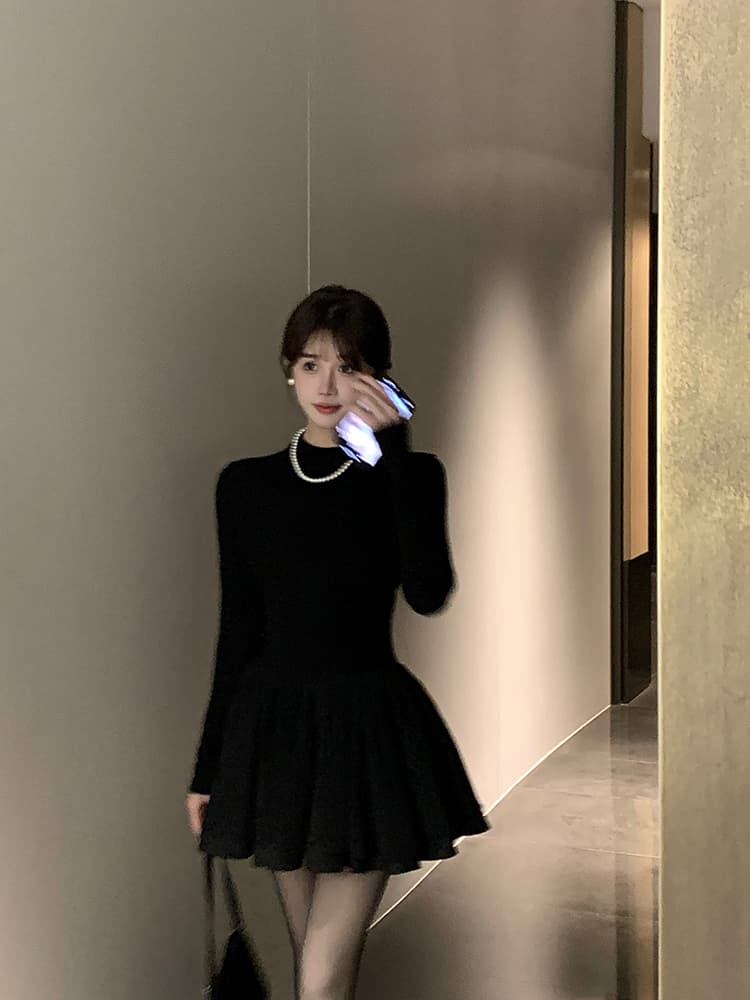 퍼프 공주 치마 검정색 드레스 복장 아이들 로드 중 가을 겨울 새로운 코트 인사이드 가져 가라. 꼬집기 허리 작은 검은 드레스 상세 이미지 17