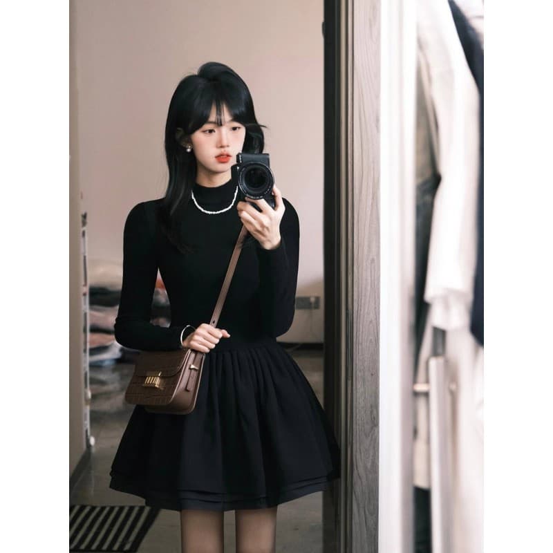 차 휴식 프랑스식 작은 키 검정색 니트 스웨터 점프 슈트 치마 여성 의류 여름 새로운 공주 퍼프 스커트 상세 이미지 3