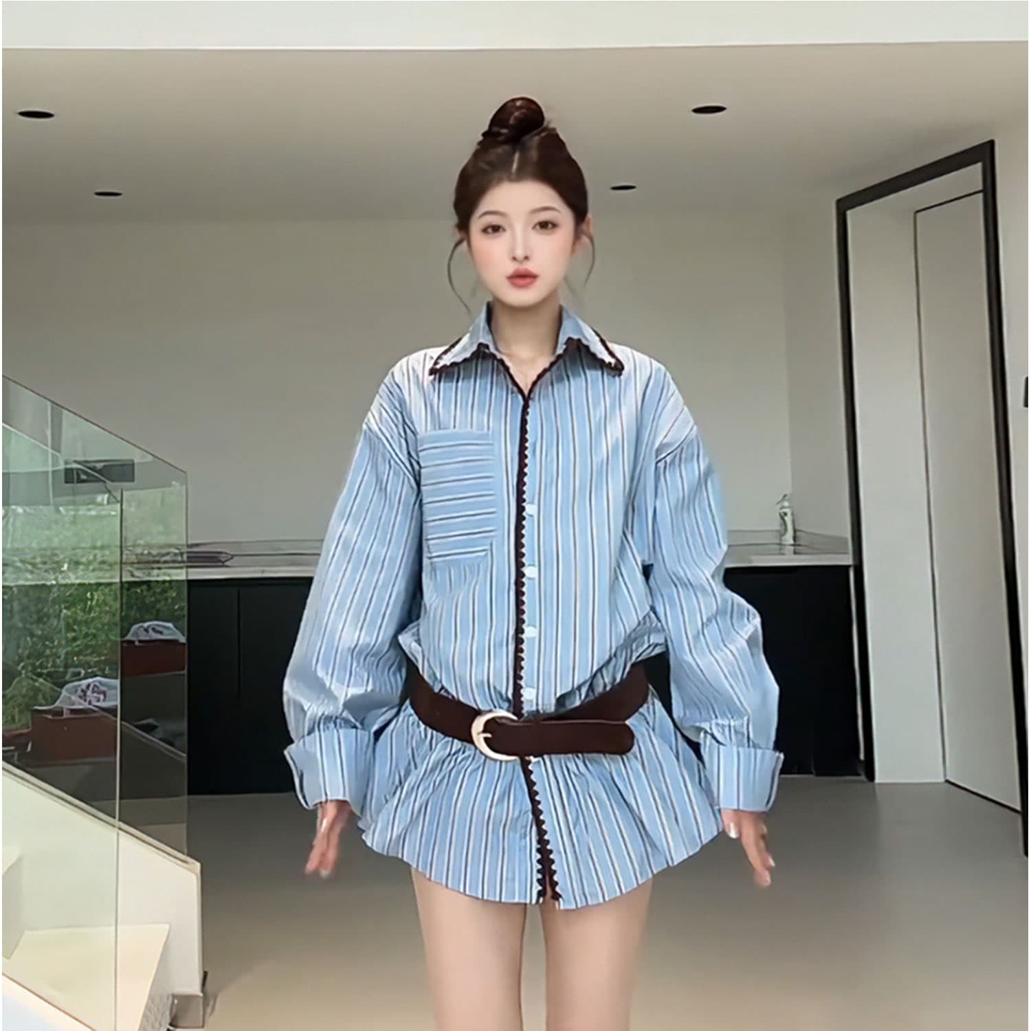 달콤한 차가운 레트로 스트라이프 배색 긴팔 여성 셔츠 한 부서 디자인 센스 작은 대중 POLO 칼라 루즈핏 중간 길이 맨위 상세 이미지 5