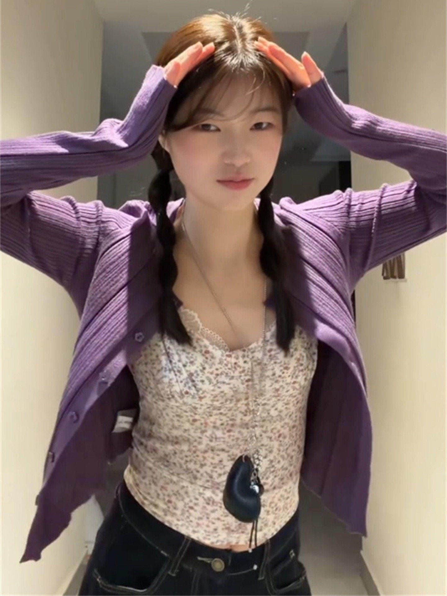 이중층 원단 주름 한 부서 꽃무늬 캐미솔 허리 수축 구덩이 기사 니트 오픈 가디건 분위기 센스 투피스 슈트 상세 이미지 6
