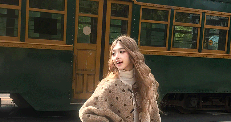 500 그램 양털 플리스 복합 스웨이드 수건 자수 법 하나 의류 둘 착용 스웨이드 양털 소뿔 버클 재킷 상세 이미지 18