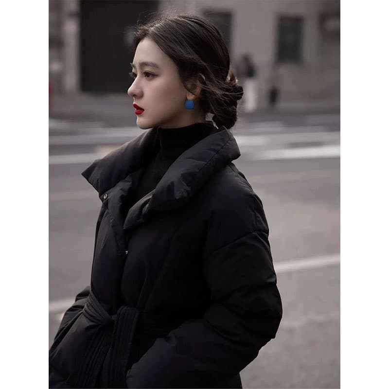 검정색 다운 재킷 작은 키 2026 겨울 새로운 한 허리 수축 패딩 재킷 면 의류 재킷 벨트 보내기 이미지 3