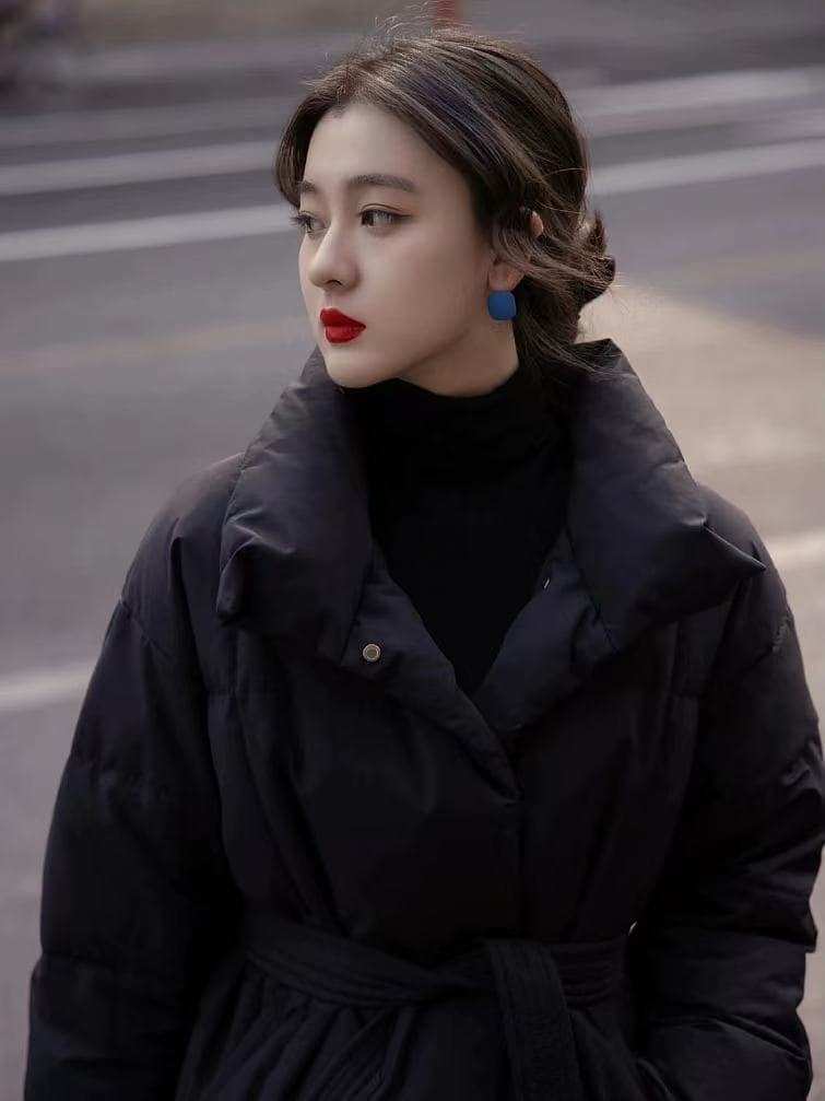 검정색 다운 재킷 작은 키 2026 겨울 새로운 한 허리 수축 패딩 재킷 면 의류 재킷 벨트 보내기 상세 이미지 4