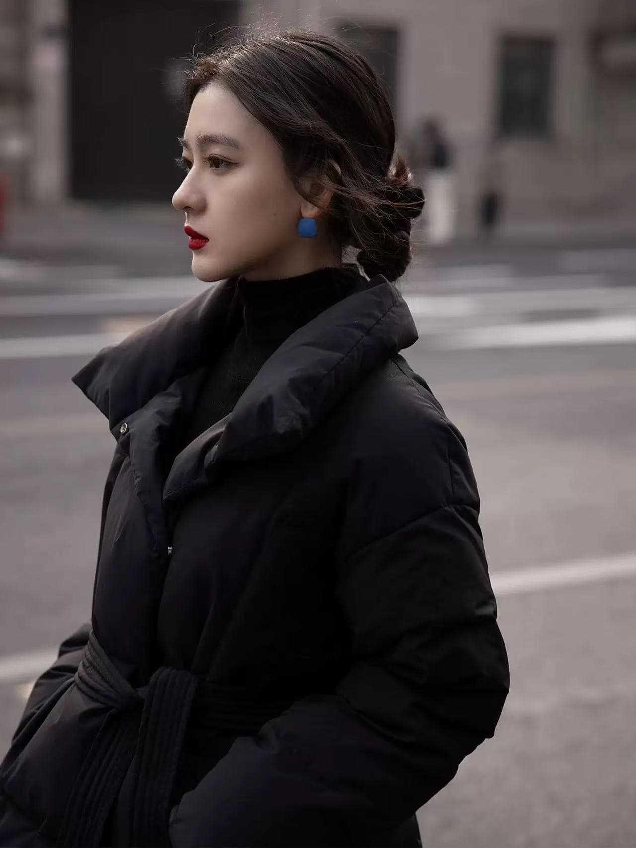 검정색 다운 재킷 작은 키 2026 겨울 새로운 한 허리 수축 패딩 재킷 면 의류 재킷 벨트 보내기 상세 이미지 6