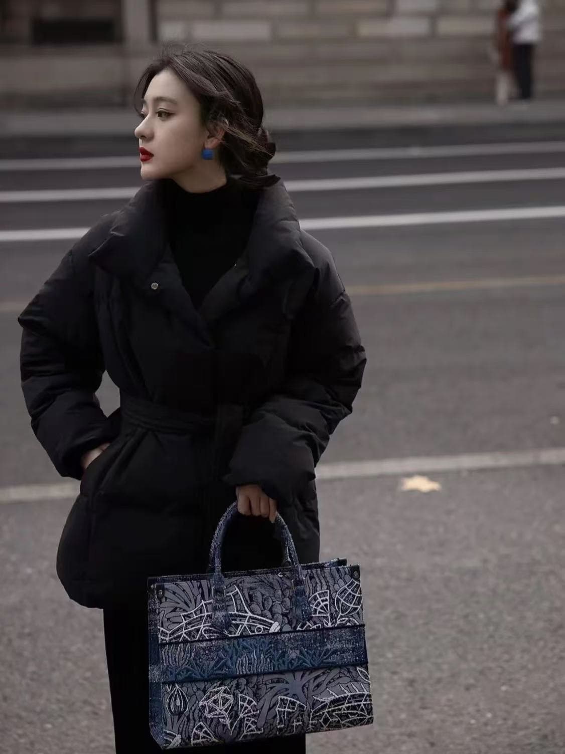 검정색 다운 재킷 작은 키 2026 겨울 새로운 한 허리 수축 패딩 재킷 면 의류 재킷 벨트 보내기 상세 이미지 7