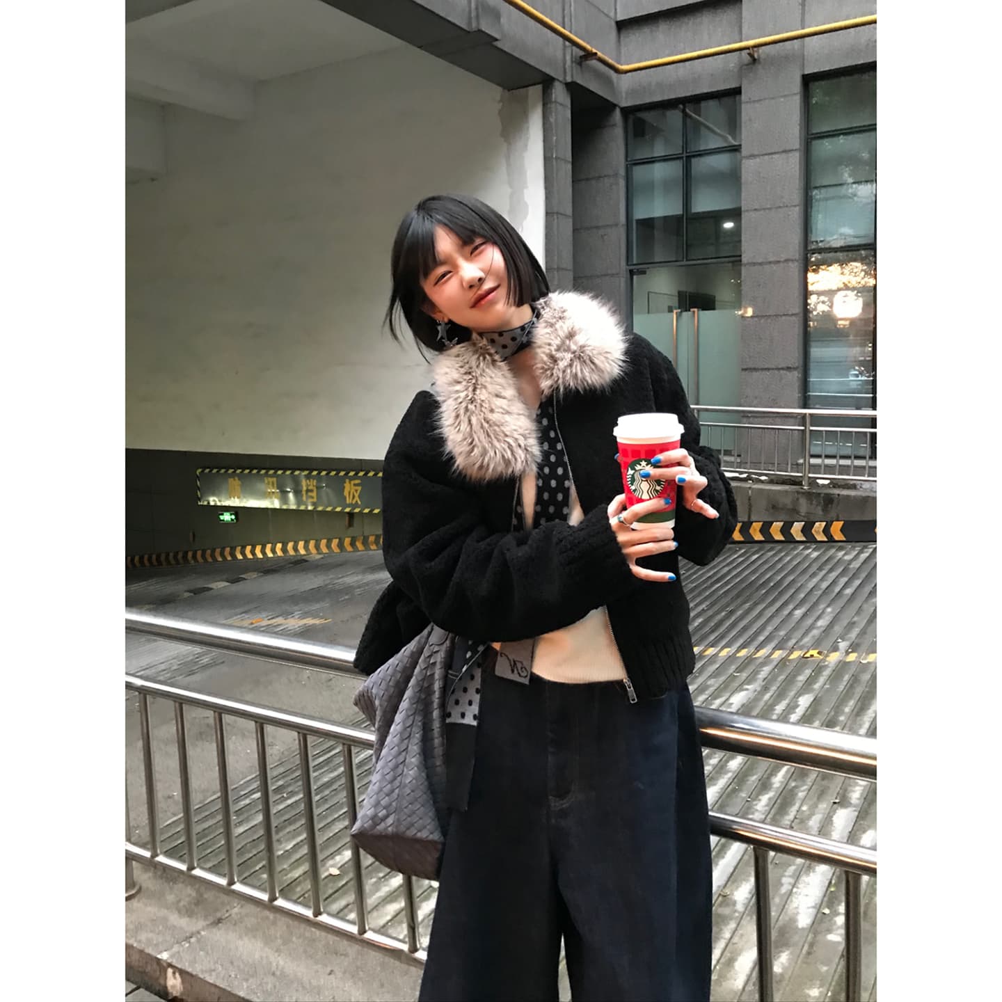 두꺼운 500 그램 양털 플리스 복합 스웨이드 큰 모피 칼라 하나 아메리칸 레트로 모피 칼라 두꺼운 긴팔 검정색 맨위 이미지 3
