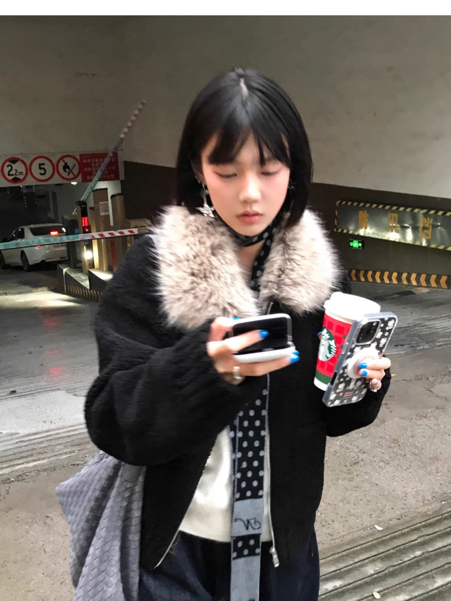 두꺼운 500 그램 양털 플리스 복합 스웨이드 큰 모피 칼라 하나 아메리칸 레트로 모피 칼라 두꺼운 긴팔 검정색 맨위 상세 이미지 5