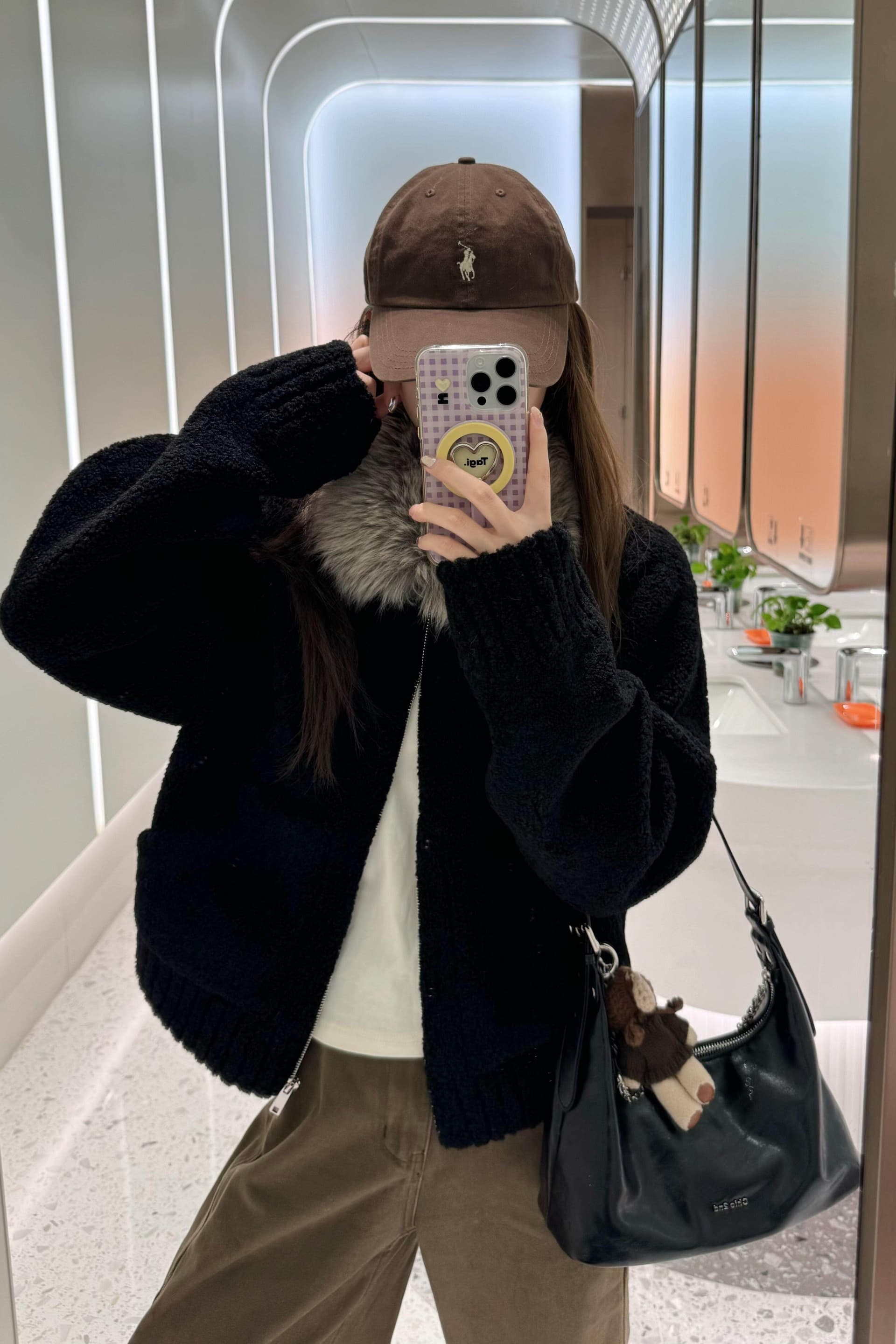 두꺼운 500 그램 양털 플리스 복합 스웨이드 큰 모피 칼라 하나 양털 여성 코트 새로운 두꺼운 검정색 환경 보호 상세 이미지 10