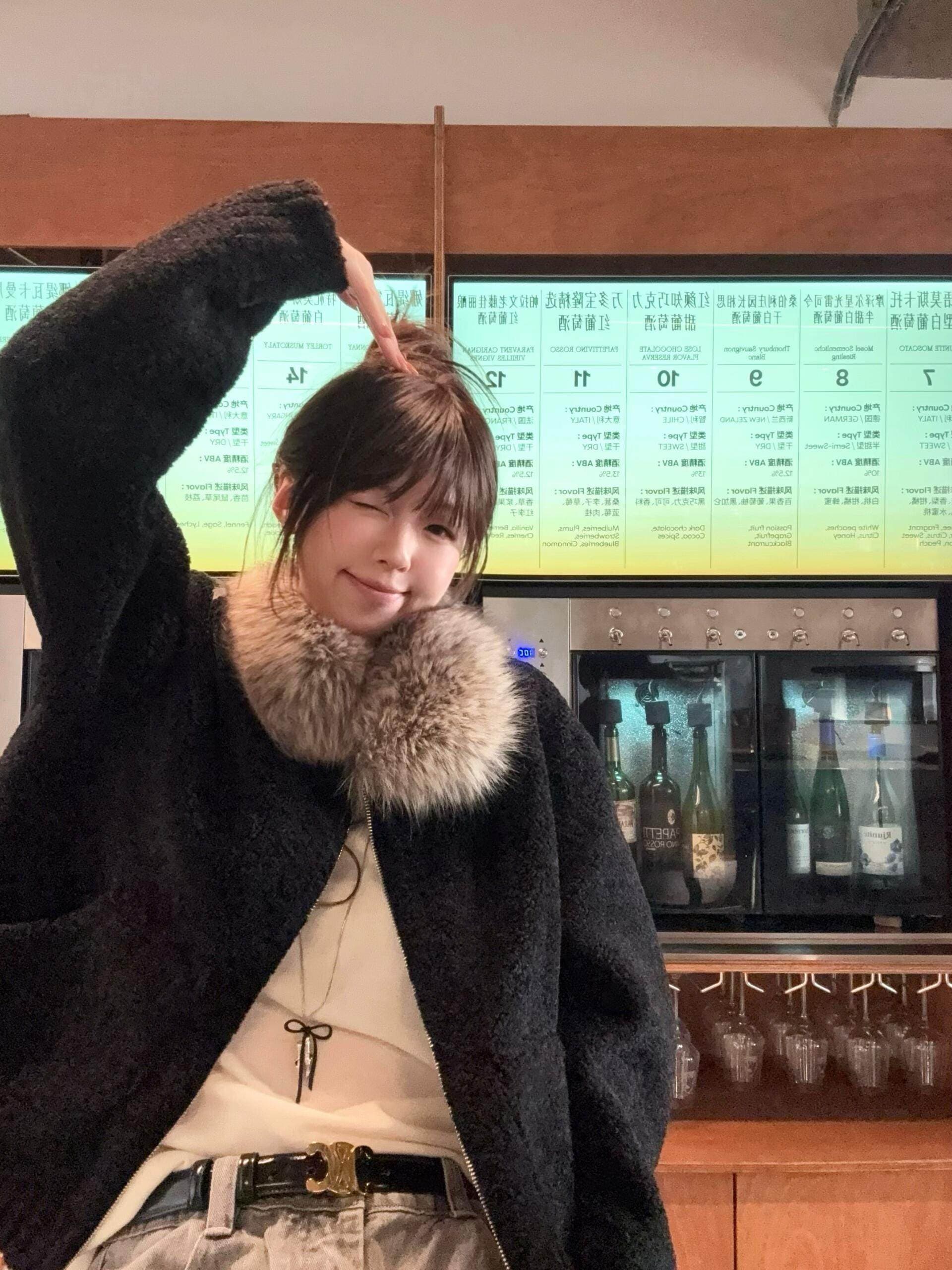 두꺼운 500 그램 양털 플리스 복합 스웨이드 큰 모피 칼라 하나 피모 하나 모피 칼라 두꺼운 모피 재킷 상세 이미지 10