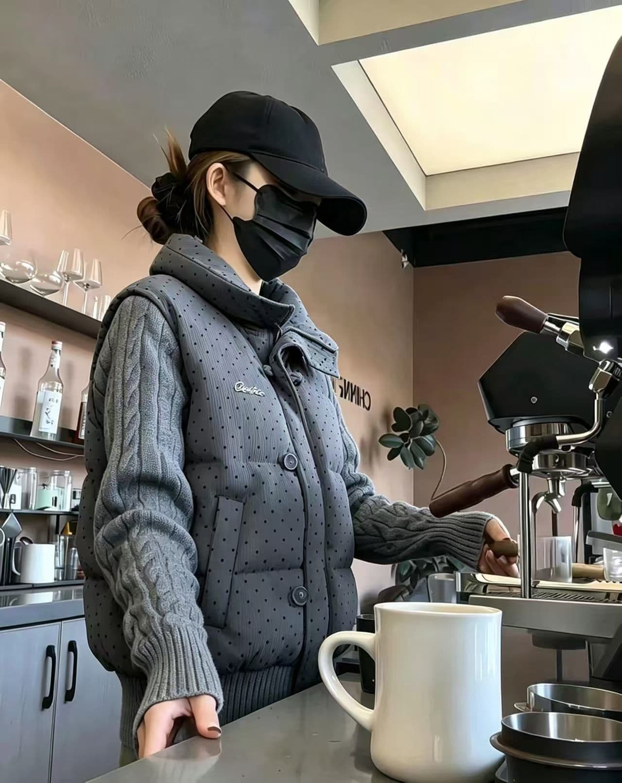 한 부서 달콤함 도트 무늬 니트 패치워크 긴팔 면 의류 여성 코트 겨울 루즈핏 두꺼운 쇼트 스타일 보온 패딩 재킷 상세 이미지 3