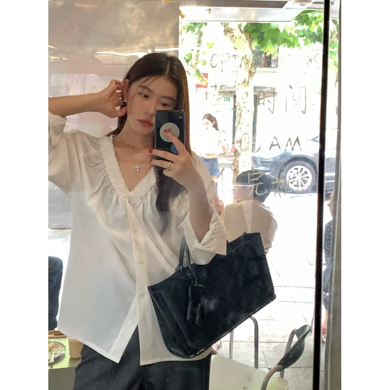두꺼운 모래 워시 사선 무늬 원단 빛 요리 한 바람 주름 v 칼라 프릴 거품 소매 다용도 여성 흰 셔츠 이미지 2