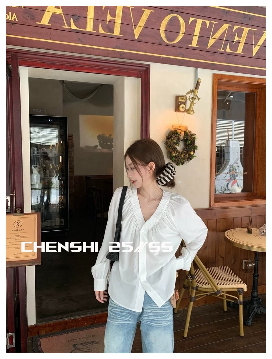 두꺼운 모래 워시 사선 무늬 원단 출퇴근 다용도 주름 v 칼라 프릴 거품 소매 싱글 줄 버튼 여성 셔츠 상세 이미지 7