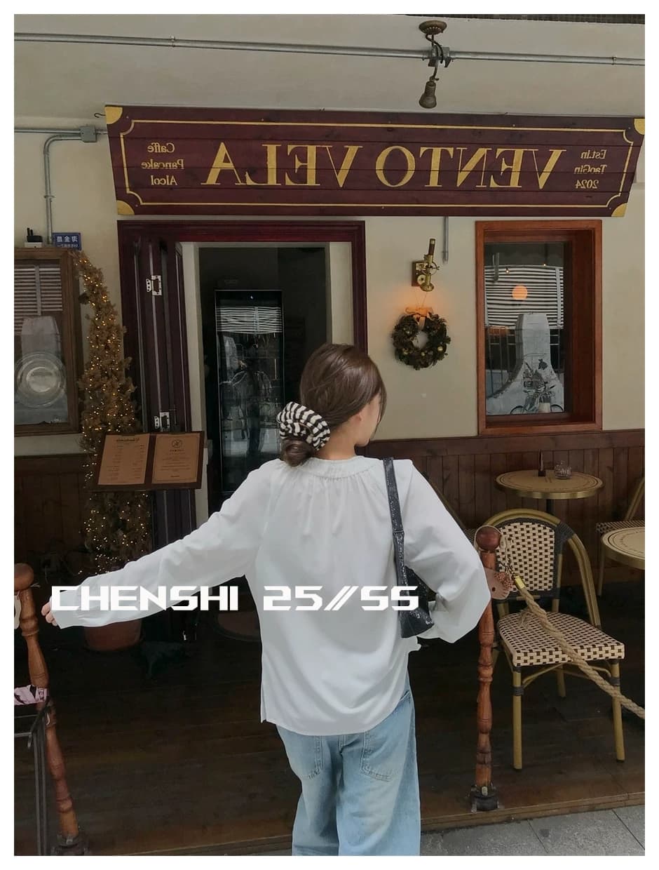 두꺼운 모래 워시 사선 무늬 원단 출퇴근 다용도 주름 v 칼라 프릴 거품 소매 싱글 줄 버튼 여성 셔츠 상세 이미지 8