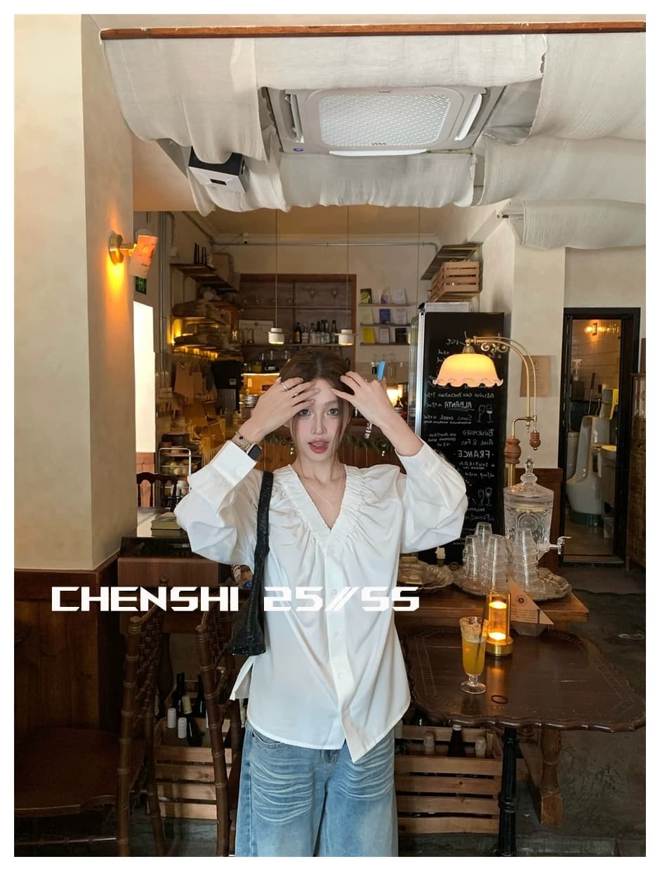 두꺼운 모래 워시 사선 무늬 원단 출퇴근 다용도 주름 v 칼라 프릴 거품 소매 싱글 줄 버튼 여성 셔츠 상세 이미지 12