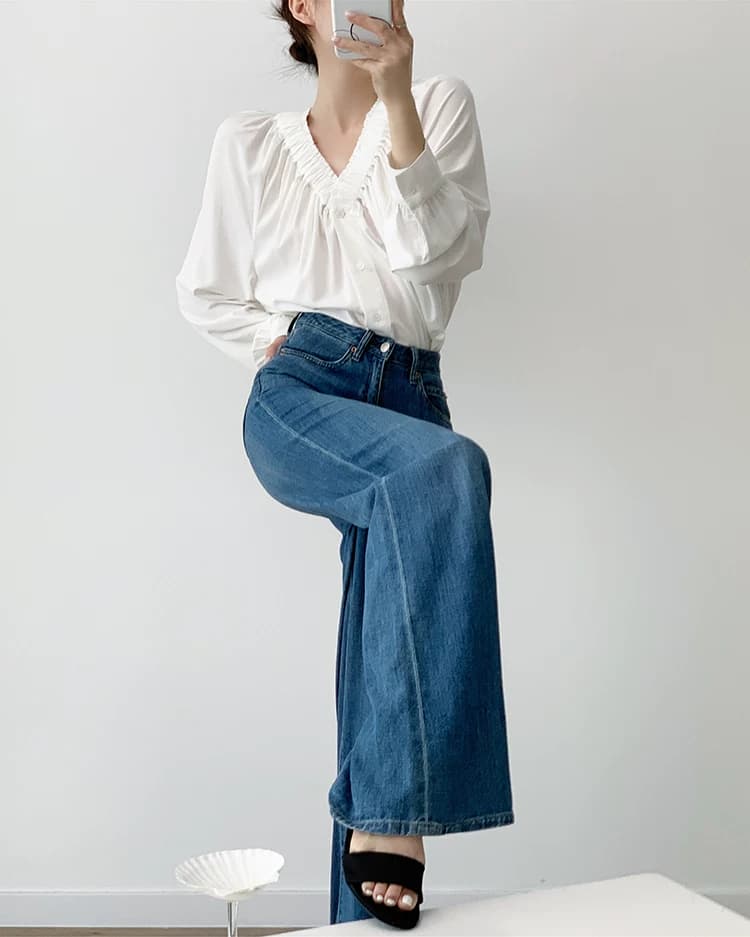 두꺼운 모래 워시 사선 무늬 원단 부드러운 품격 프릴 v 칼라 거품 소매 단색 싱글 줄 버튼 여성 셔츠 상세 이미지 20