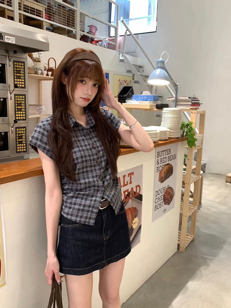 송 긍정적 인 En 파란색 POLO 칼라 반팔 체크무늬 여성 셔츠 여름 새로운 펌프 로프 허리 수축 고유 한 슈퍼 잘 생긴 맨위 상세 이미지 1