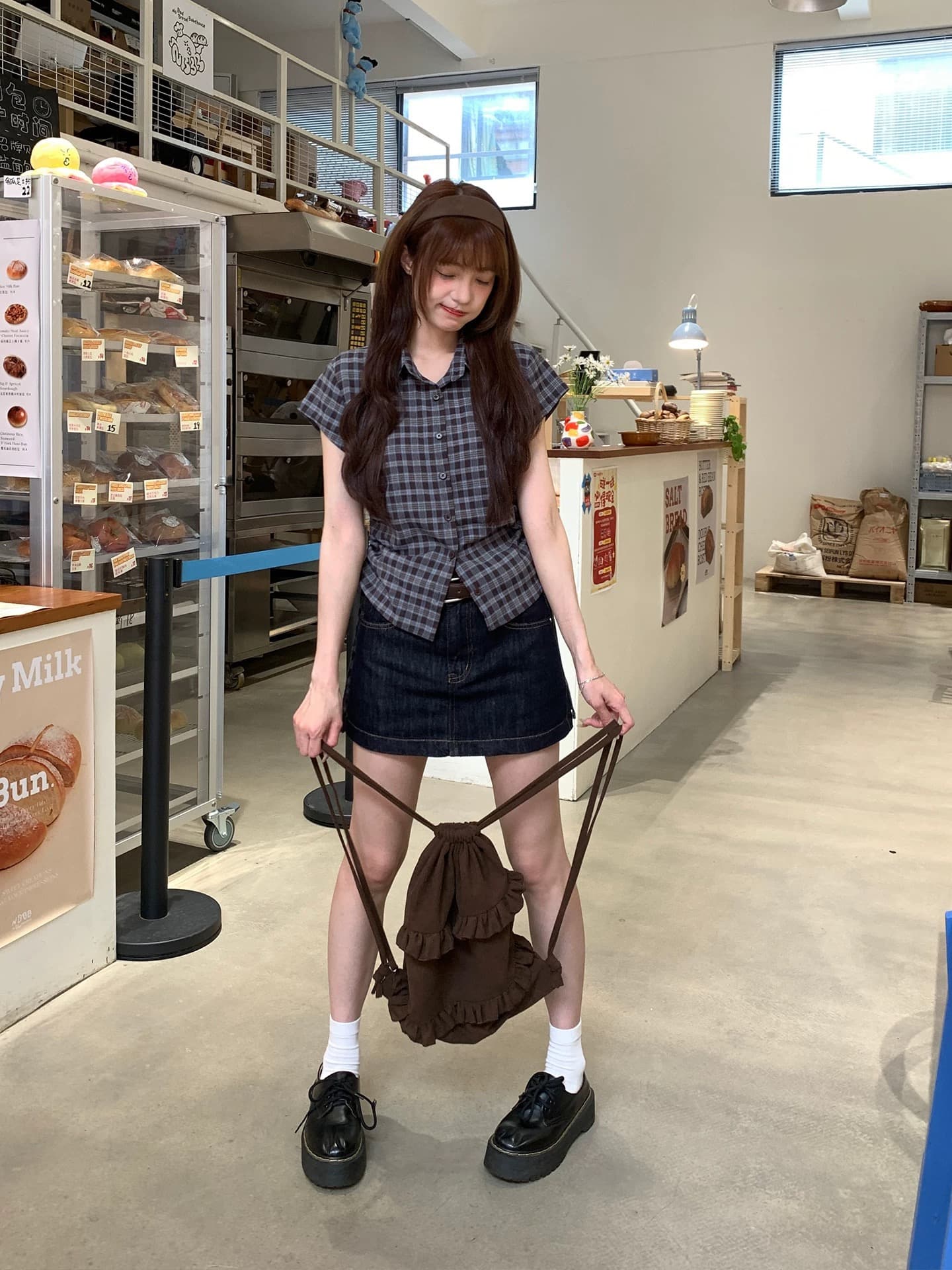 송 긍정적 인 En 파란색 POLO 칼라 반팔 체크무늬 여성 셔츠 여름 새로운 펌프 로프 허리 수축 고유 한 슈퍼 잘 생긴 맨위 상세 이미지 3