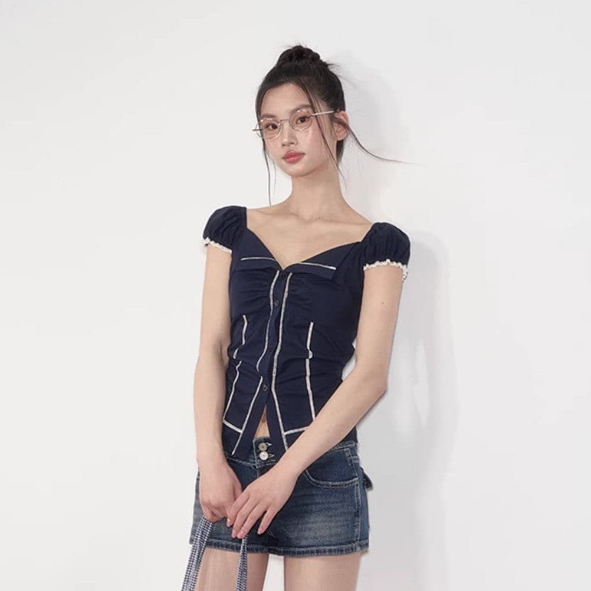 한 부서 몸매 가꾸기 반팔 여성 셔츠 여름 레이스 거품 소매 허리 수축 셔츠 학원 스타일 슬림해 보이는 핫걸 맨위 상세 이미지 3