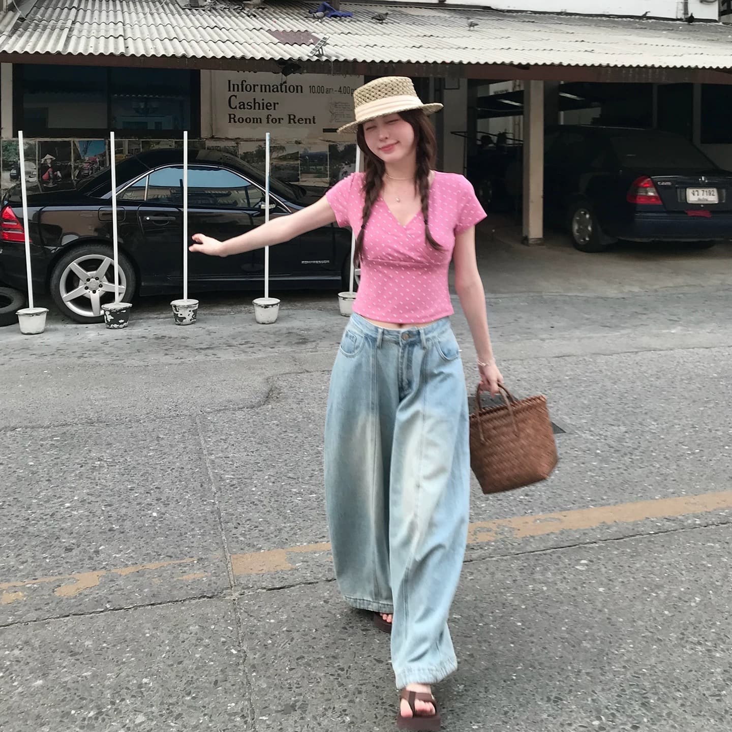 ptonumi 한여름 매화 와인 십자가 빅 브이 넥 도트 무늬 반팔 티셔츠 여성 Z아 어깨 순수한 욕망 맨위 쇼트 스타일 상세 이미지 5