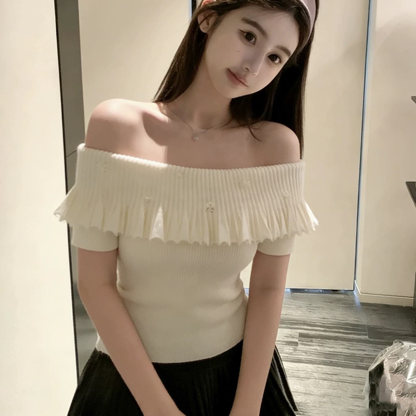 프랑스식 부드러운 바람 오프숄더 프릴 니트 스웨터 여성 고급 센스 몸매 가꾸기 다용도 오프숄더 품격 슬림해 보이는 맨위 이미지 5