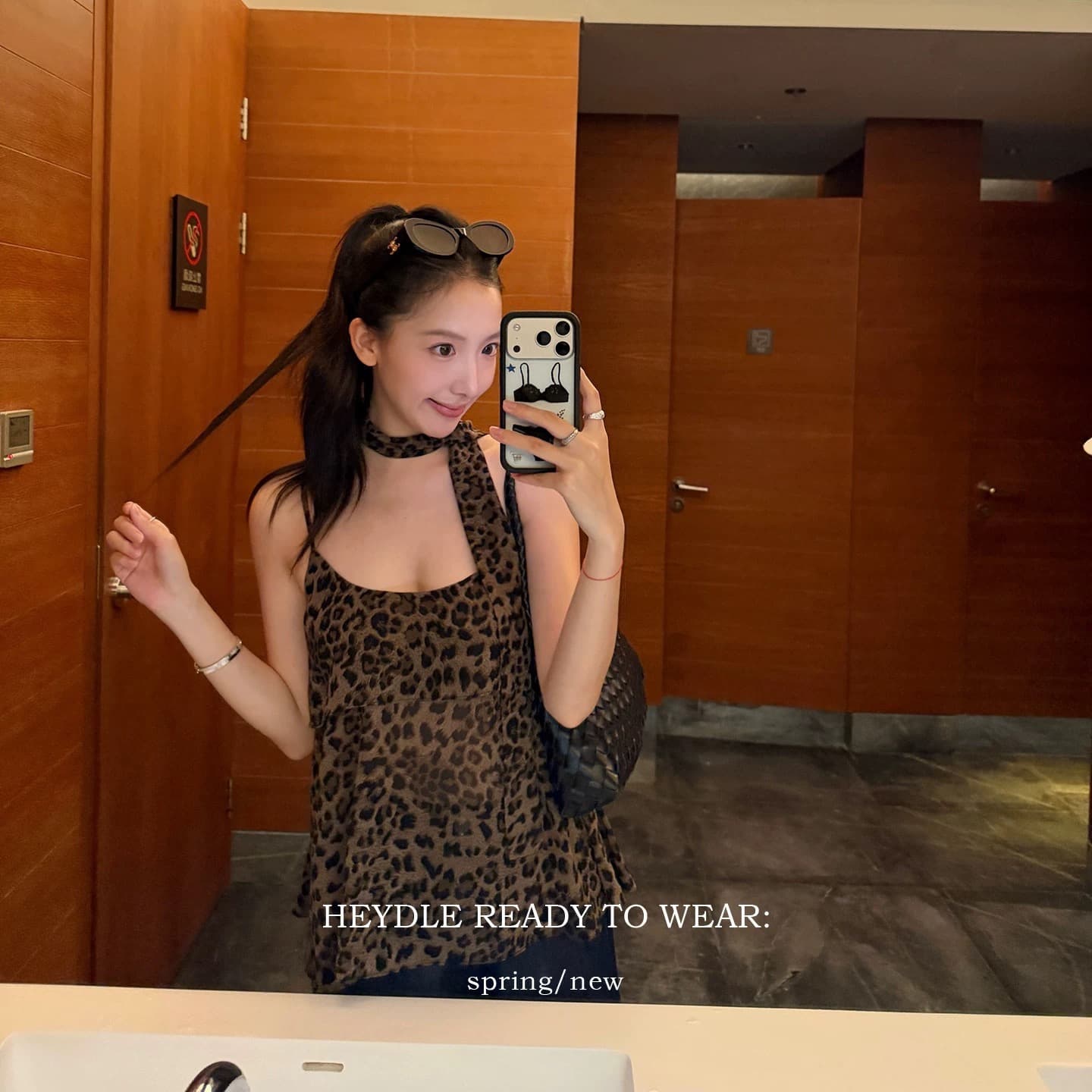 검은 콩 흠 레오파드 무늬 여성 클래식 레오파드 무늬 핫걸 세련된 분위기 센스 슬림해 보이는 행침 목 리본 캐미솔 여성 상세 이미지 5