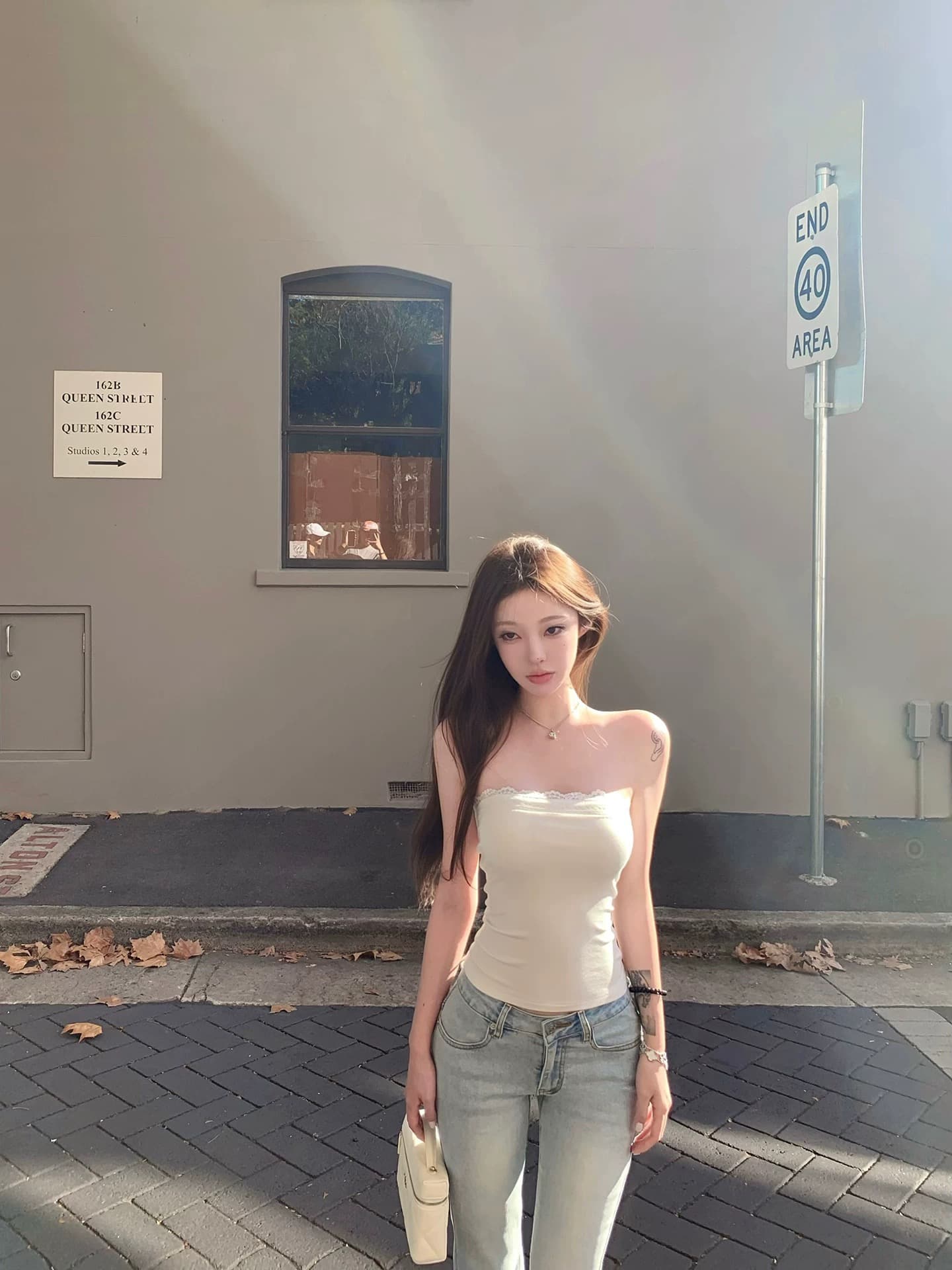suuuicee 캘리포니아 주 한여름 탈착식 가슴 패드 순수한 욕망 레이스 조각 디자인 외출용 튜브탑 작은 맨위 상세 이미지 1